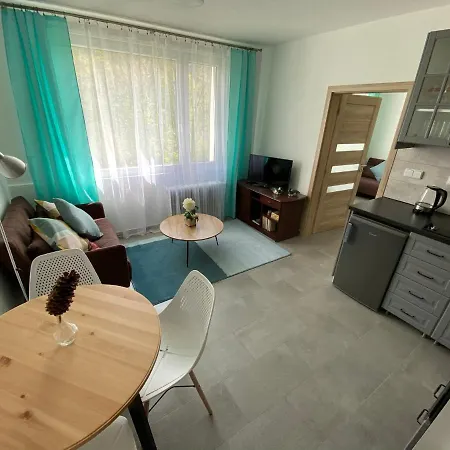 Novy Horsky Apartman V Jizerskych Horach *