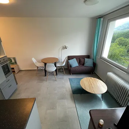 Apartament Novy Horsky Apartman V Jizerskych Horach
